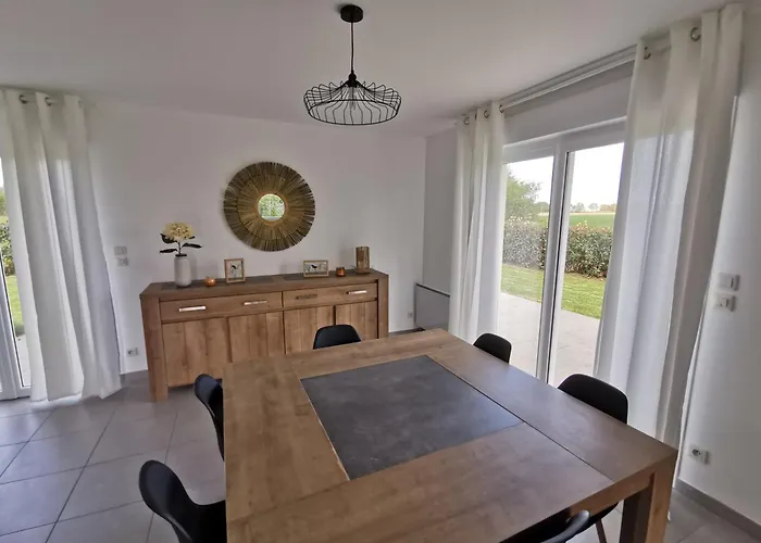 La Maison Des Allies Bayeux Saint-Martin-des-Entrées